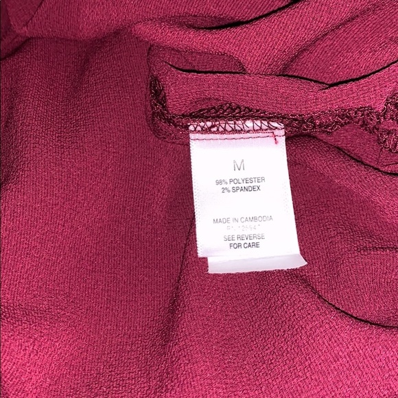 🍒 NWOT! Roz & Ali Burgundy Blouse - Picture 8 of 8